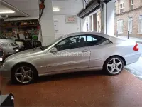 Usado Mercedes CLK500 Elegance 306 CV (225 kW) 2002 Gris / plata Coupe