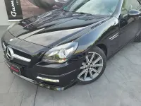Usado Mercedes SLK200 184 CV (135 kW) 2013 Negro Descapotable