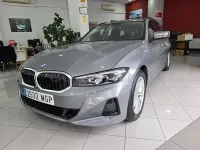 Usado BMW 318 150 CV (110 kW) 2023 Gris / plata Familiar