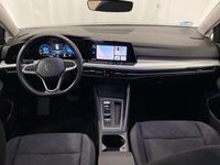 Usado VW Golf VIII Life 115 CV (84 kW) 2024 Gris / plata Berlina