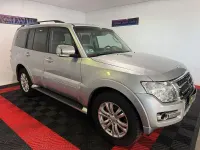 Usado Mitsubishi Montero 190 CV (139 kW) 2016 Gris / plata SUV