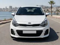 Usado Kia Rio 84 CV (61 kW) 2016 Blanco Utilitario