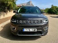Usado Jeep Compass Limited 140 CV (102 kW) 2017 Gris / plata SUV