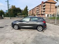 Usado Ford Fiesta Trend 100 CV (73 kW) 2022 Gris / plata Utilitario