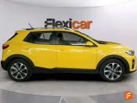 Usado Kia Stonic 120 CV (88 kW) 2018 Amarillo SUV