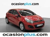 Usado Kia Rio 90 CV (66 kW) 2012 Rojo Utilitario