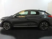 Usado Kia XCeed 141 CV (103 kW) 2023 Gris / plata SUV