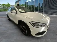 Usado Mercedes GLA200 150 CV (110 kW) 2022 Blanco SUV