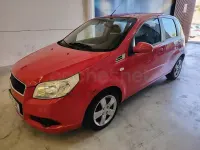 Usado Chevrolet Aveo LS 84 CV (61 kW) 2009 Rojo Berlina