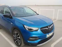 Usado Opel Grandland X Excellence 120 CV (88 kW) 2017 Azul SUV