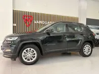 Usado Jeep Compass Altitude 190 CV (139 kW) 2021 Negro SUV
