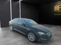 Usado Skoda Superb Style 218 CV (160 kW) 2021 Negro