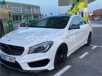 Usado Mercedes CLA200 AMG line 136 CV (100 kW) 2015 Blanco Coupe