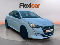Usado Peugeot 208 Active 101 CV (74 kW) 2023 Blanco Utilitario