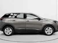 Usado Peugeot 3008 Active 131 CV (96 kW) 2022 Gris SUV
