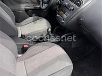 Usado Seat Altea Ecomotive 105 CV (77 kW) 2009 Gris / plata Monovolumen