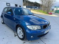 Usado BMW 118 122 CV (89 kW) 2005 Azul Utilitario