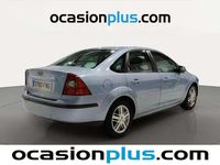 Usado Ford Focus Ghia 116 CV (85 kW) 2007 Gris Berlina