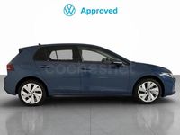 Usado VW Golf VIII Life 115 CV (84 kW) 2025 Azul Berlina