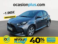 Usado Toyota Yaris Hybrid Active 116 CV (85 kW) 2024 Gris Berlina