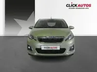 Usado Peugeot 108 Allure 72 CV (52 kW) 2021 Verde Berlina