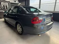 Usado BMW 318 122 CV (89 kW) 2006 Gris / plata Berlina