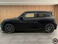 Usado Mini Cooper SE Essential 160 kW (218 CV) 2024 Negro Utilitario
