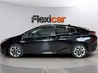 Usado Toyota Prius 122 CV (89 kW) 2018 Negro Utilitario
