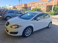 Usado Seat Leon Style 105 CV (77 kW) 2011 Blanco Utilitario