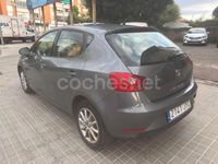 Usado Seat Ibiza Style 90 CV (66 kW) 2017 Gris / plata Berlina