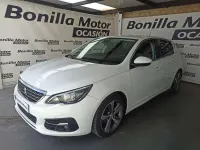 Usado Peugeot 308 Allure 131 CV (96 kW) 2020 Blanco Berlina