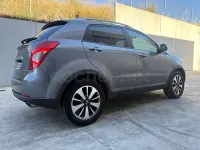 Usado SsangYong Korando 149 CV (109 kW) 2015 Gris / plata SUV