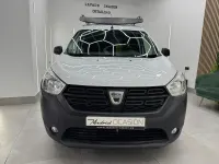 Usado Dacia Dokker Essentiel 109 CV (80 kW) 2020 Blanco Monovolumen