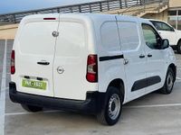 Usado Opel Combo 102 HP (75 kW) 2021 Branco Monovolume