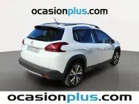 Usado Peugeot 2008 Allure 120 CV (88 kW) 2016 Blanco SUV