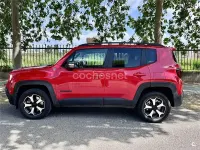 Usado Jeep Renegade Trailhawk 240 CV (176 kW) 2022 Rojo SUV