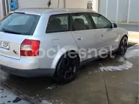 Usado Audi A4 130 CV (95 kW) 2003 Gris / plata Familiar