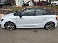 Usado Audi A1 Sportback Ambition 90 CV (66 kW) 2013 Blanco Utilitario