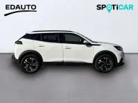 Usado Peugeot 2008 Allure 101 CV (74 kW) 2021 Blanco SUV