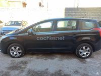 Usado Peugeot 5008 112 CV (82 kW) 2012 Negro Monovolumen