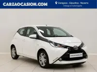 Usado Toyota Aygo X-play 69 CV (50 kW) 2018 Blanco Utilitario