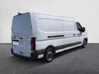 Usado Renault Master 131 CV (96 kW) 2025 Blanco Monovolumen