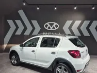Usado Dacia Sandero Essentiel 95 CV (69 kW) 2020 Blanco Berlina