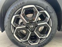 Käytetty Citroën C3 101 HP (74 kW) 2025 Punainen Katumaasturi