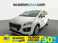 Usado Peugeot 3008 Style 131 CV (96 kW) 2015 Blanco Familiar
