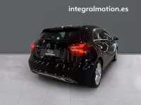 Usado Mercedes A200 136 CV (100 kW) 2017 Negro Utilitario