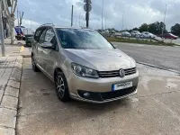 Usado VW Touran Advance 105 CV (77 kW) 2015 Beige Monovolumen