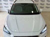 Usado Seat Leon Style 115 CV (84 kW) 2022 Blanco Familiar