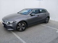 Usado Mercedes A250 218 CV (160 kW) 2021 Gris Utilitario