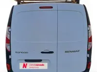 Usado Renault Kangoo 44 kW (60 CV) 2021 Blanco Monovolumen
